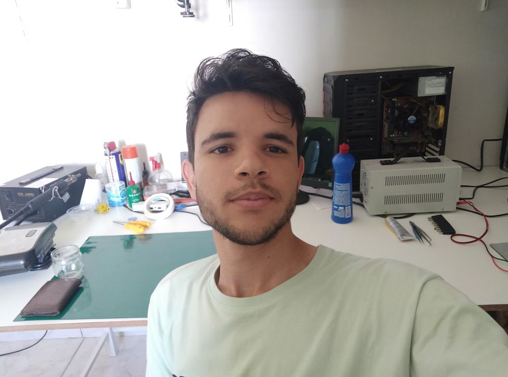 Joade no laboratório antigo, em 2021